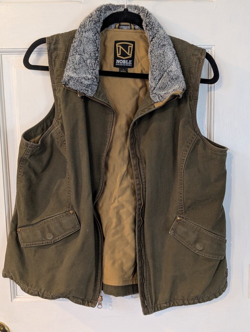 Noble Outfitters Women's Green Canvas Concealed Carry Vest  - Size L
